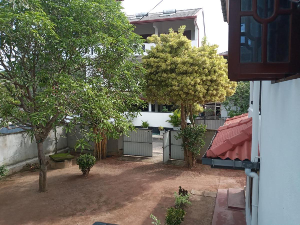 Tharul Home بينتوتا المظهر الخارجي الصورة