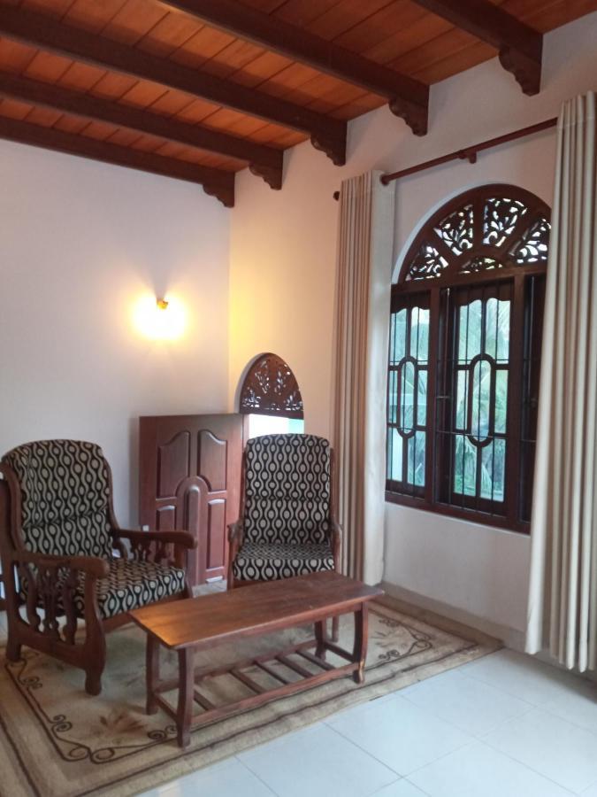 Tharul Home بينتوتا المظهر الخارجي الصورة